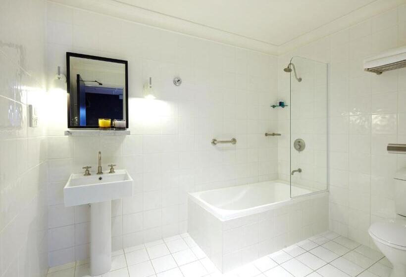 스탠다드 스튜디오 킹침대, Harbour Rocks Hotel Sydney