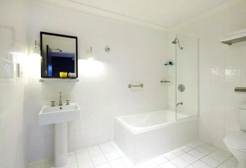 استودیو استاندارد با تخت کینگ, Harbour Rocks Hotel Sydney