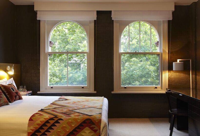 디럭스 룸, Harbour Rocks Hotel Sydney