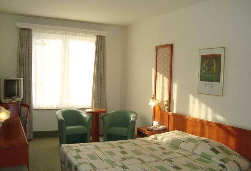 StandaardKamer, Le Dome