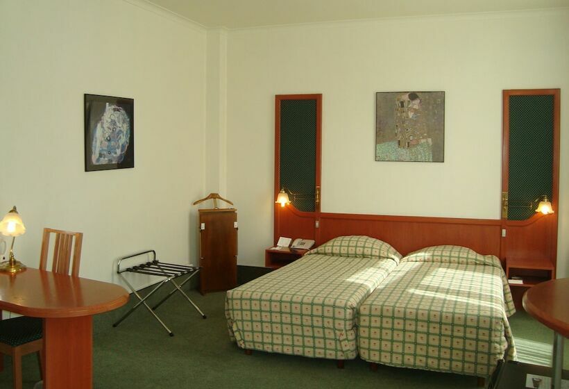 StandaardKamer, Le Dome