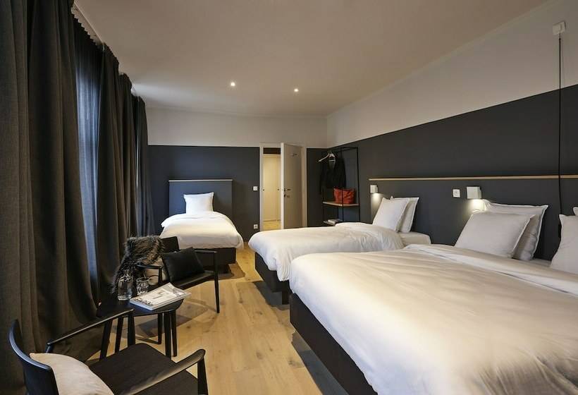 Семейный Номер, Monsieur Ernest