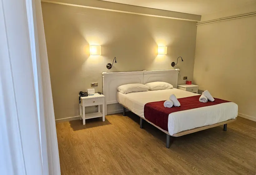 Номер Superior, Pere d'Urg 3000