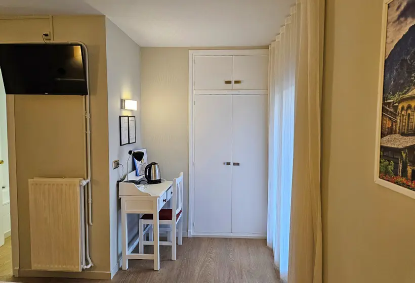 Номер Superior, Pere d'Urg 3000