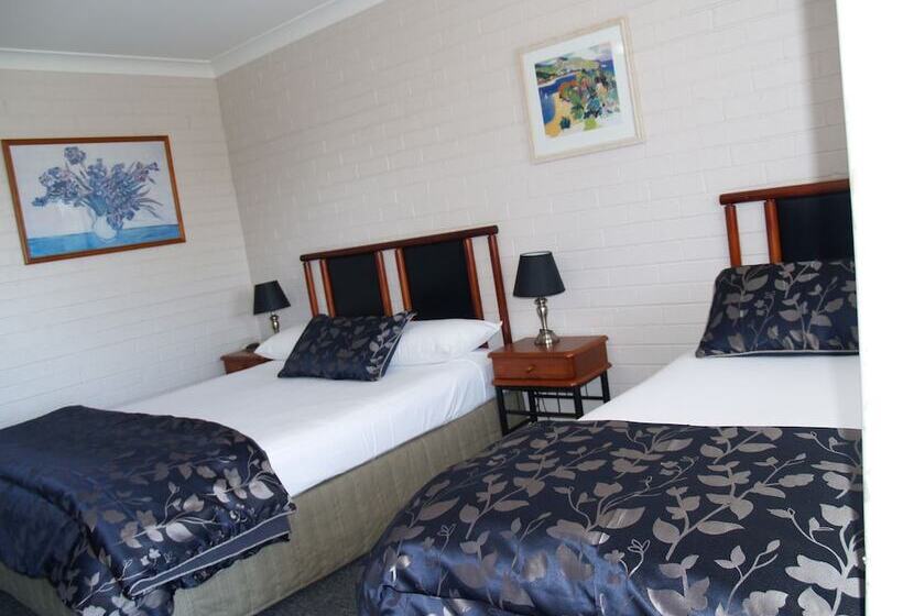 חדר דלוקס, Pigeon House Motor Inn