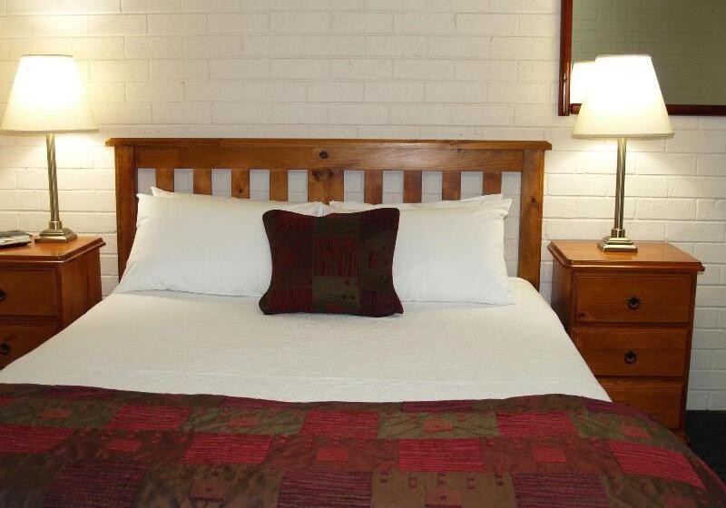 חדר דלוקס, Pigeon House Motor Inn