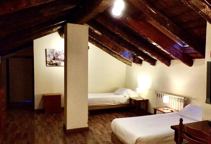 سوییت جونیور, Roc De St Miquel & Apartment