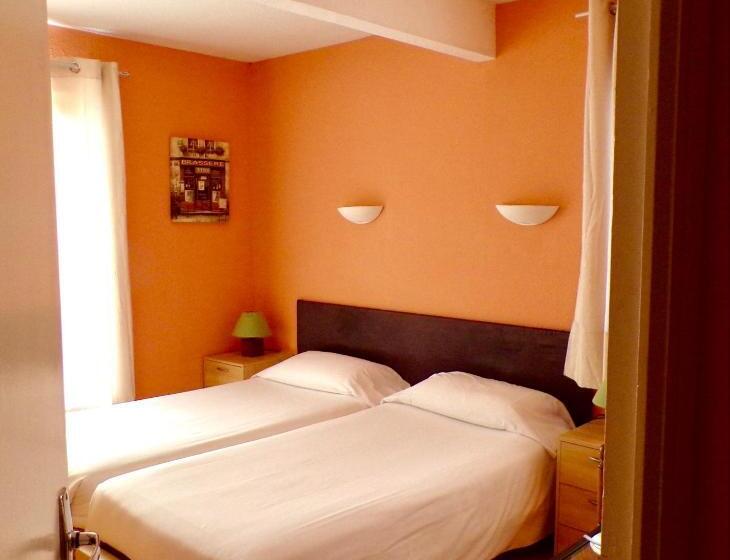 اتاق راحتی سه تخته, Roc De St Miquel & Apartment