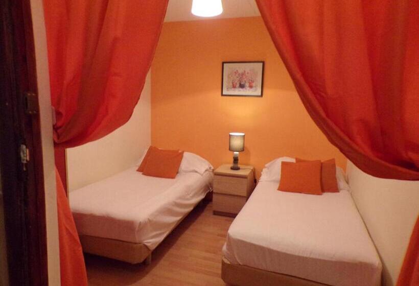 آپارتمان 3 خوابه, Roc De St Miquel & Apartment