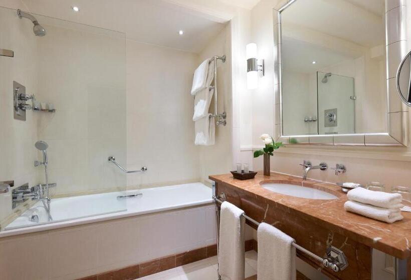 سوییت جونیور, Rocco Forte Hotel Amigo