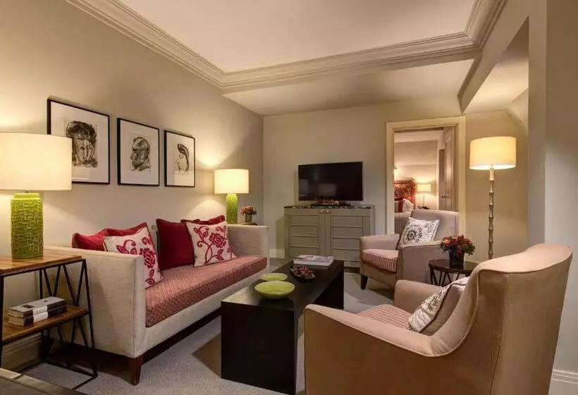 سوئیت کلاسیک, Rocco Forte Hotel Amigo