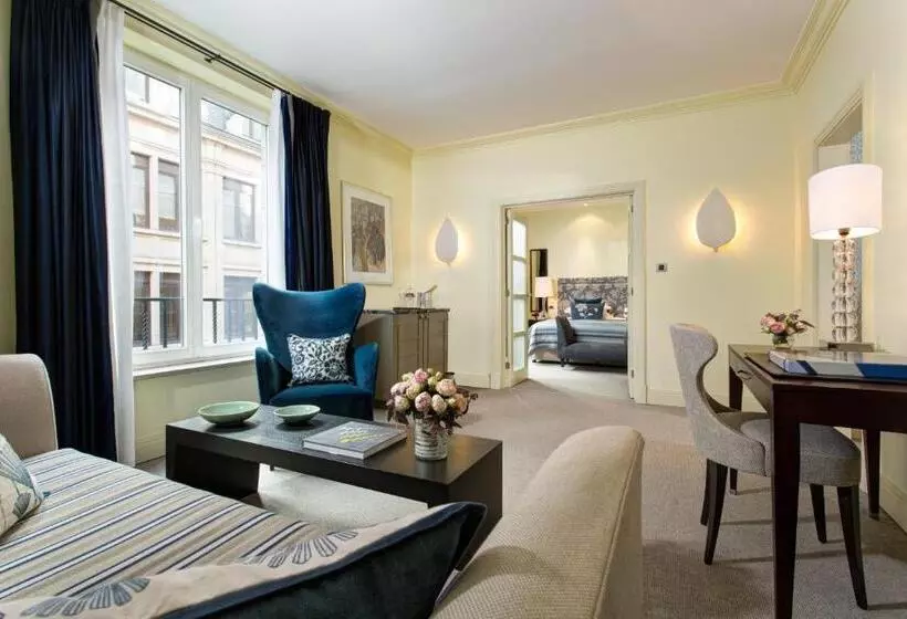 سوئیت کلاسیک, Rocco Forte Hotel Amigo