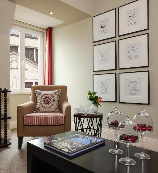 سوییت جونیور لوکس, Rocco Forte Hotel Amigo