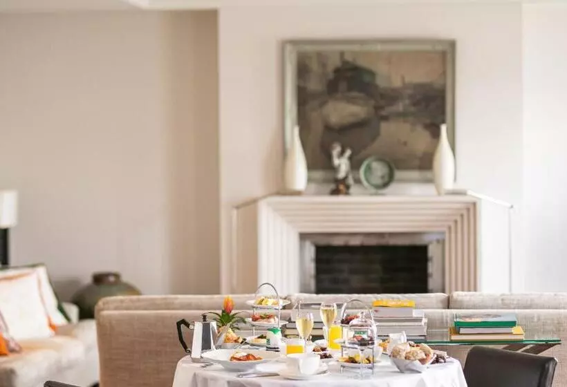 سوئیت رویال, Rocco Forte Hotel Amigo