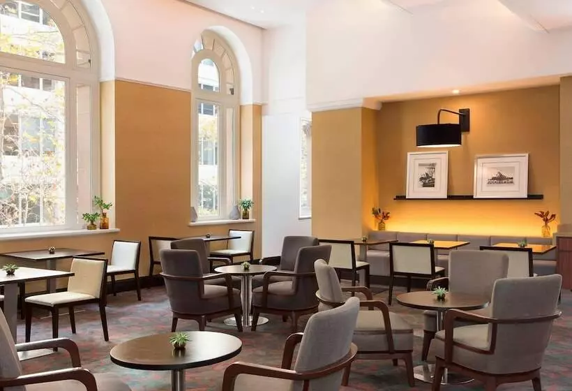 اتاق کلوب با چشم‌انداز, Sydney Harbour Marriott Hotel At Circular Quay
