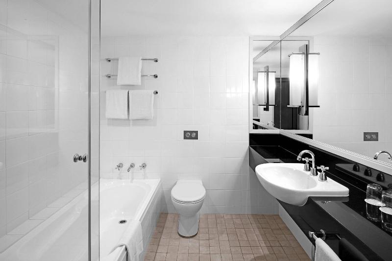 غرفة قياسية سرير كينج, Sydney Harbour Marriott Hotel At Circular Quay