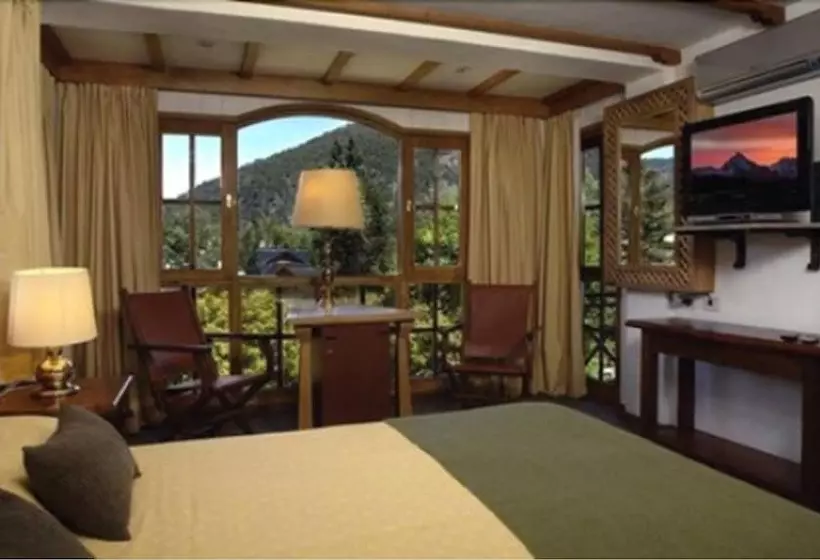 スイート, Y Cabanas Le Village