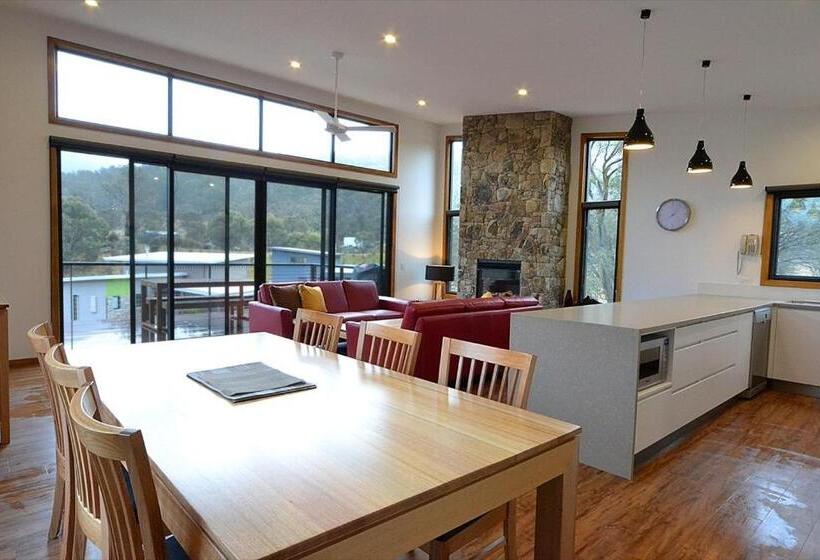 בקתת סופריור בת חדר 1, Lake Crackenback Resort & Spa