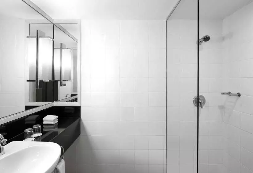 اتاق اجرایی با تخت بزرگ, Sydney Harbour Marriott Hotel At Circular Quay