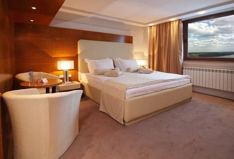 行政房间, Grand Hotel Riga