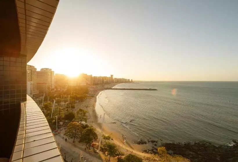 اتاق لوکس, Blue Tree Towers Fortaleza Beira Mar