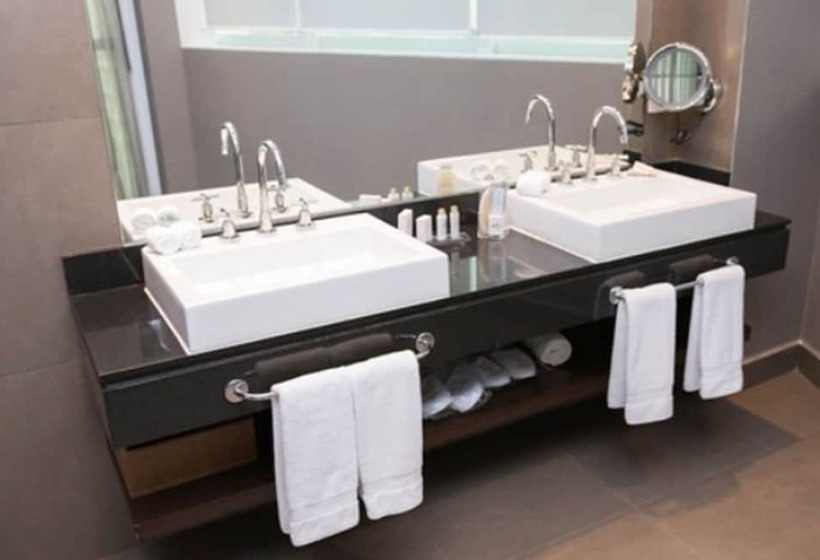 سوییت جونیور, Cadoro Sao Paulo