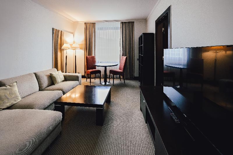سوییت, Crowne Plaza Bratislava, An Ihg
