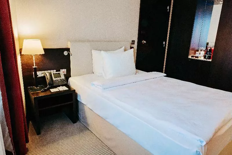 身障者適用スタンダードルーム, Crowne Plaza Bratislava, An Ihg