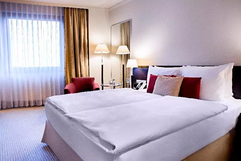 スタンダードルーム, Crowne Plaza Bratislava, An Ihg