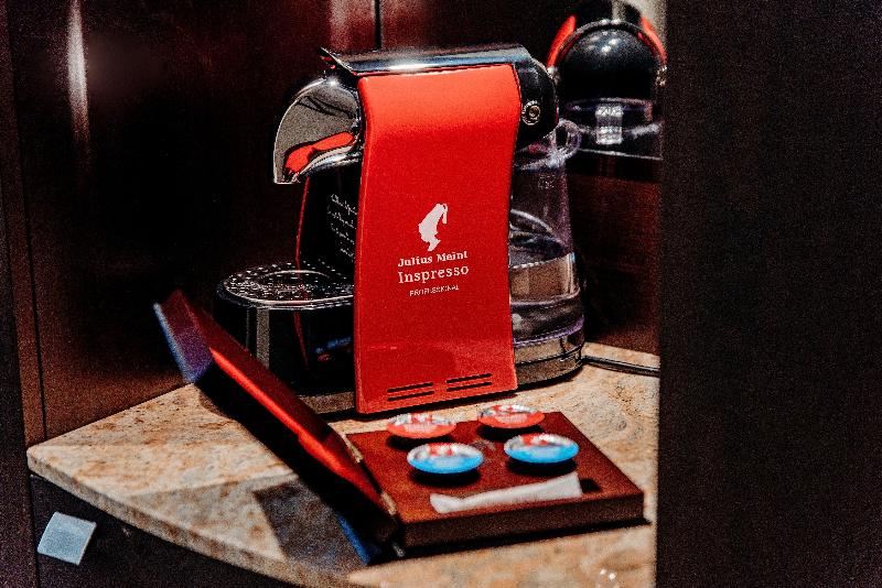 اتاق کلاب, Crowne Plaza Bratislava, An Ihg