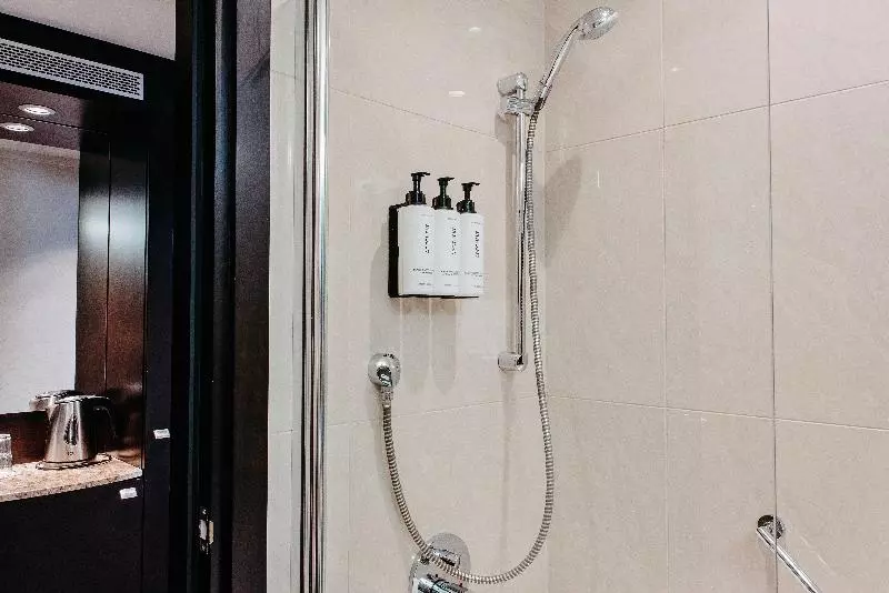 クラブルーム, Crowne Plaza Bratislava, An Ihg