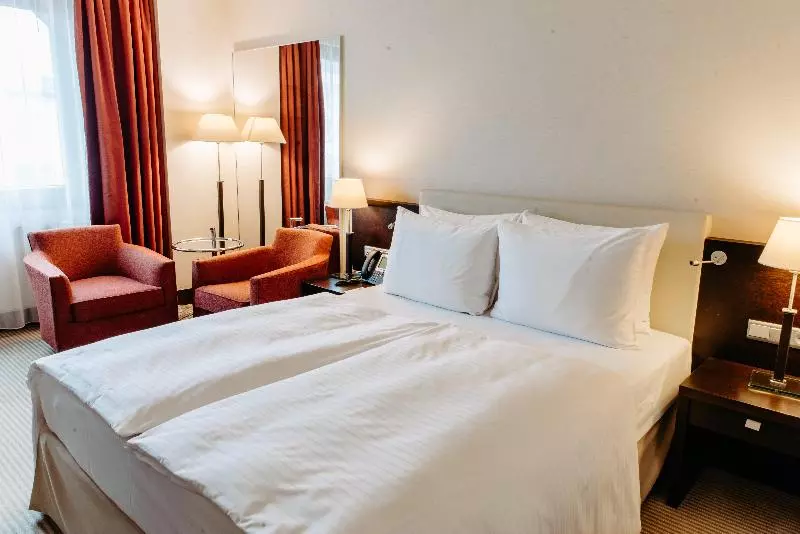 クラブルーム, Crowne Plaza Bratislava, An Ihg