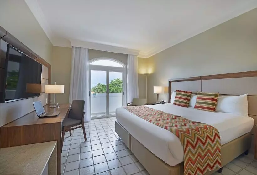 Quarto deluxe, Deville Prime Salvador