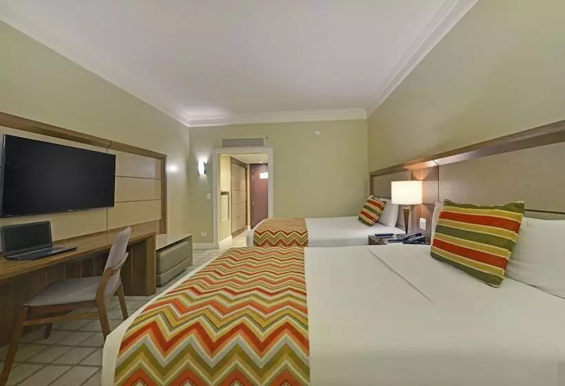 Quarto deluxe, Deville Prime Salvador