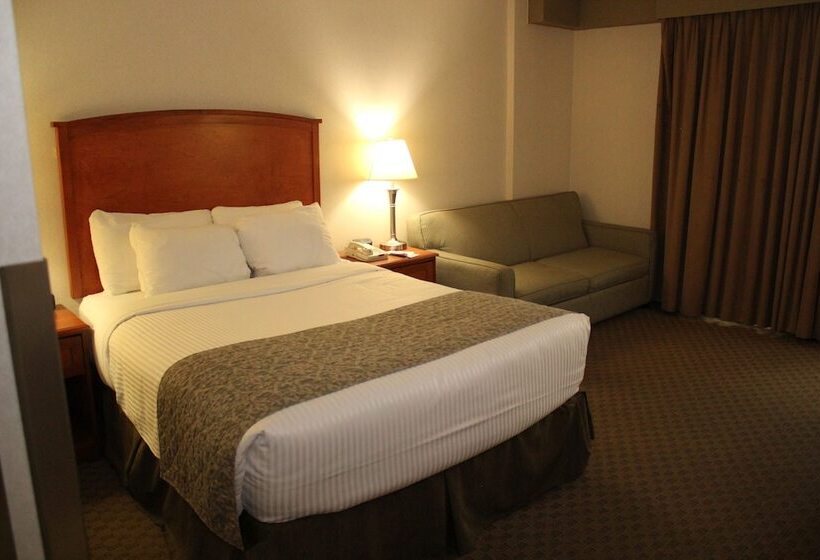 חדר דלוקס, Ramada By Wyndham Edmonton South