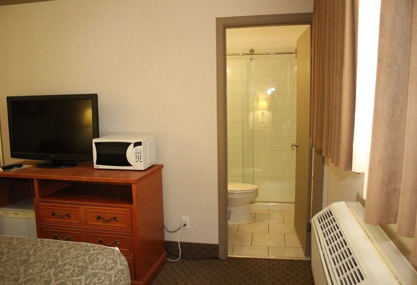 スタンダードスタジオ, Ramada By Wyndham Edmonton South