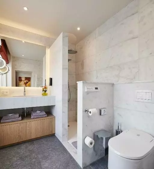Deluxe Kamer met Kingsize Bed, Royal Astrid