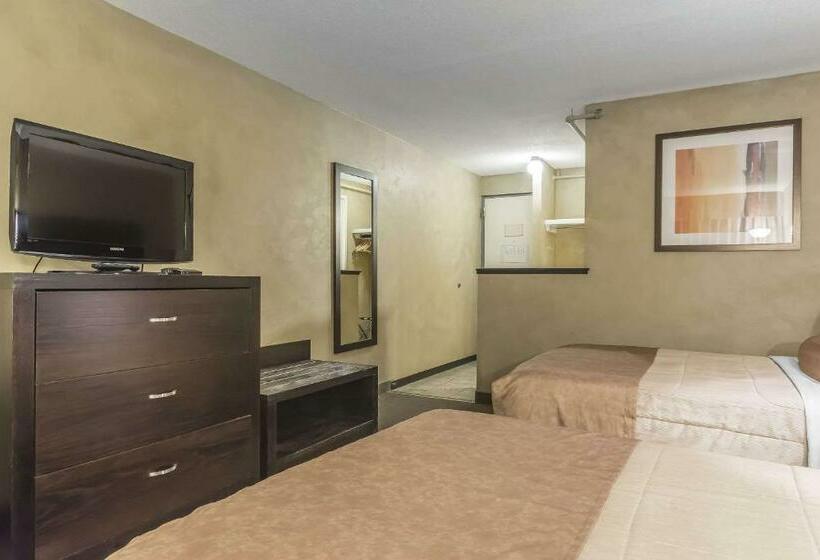 غرفه قياسيه سريرين مزدوجين, Quality Hotel & Conference Centre