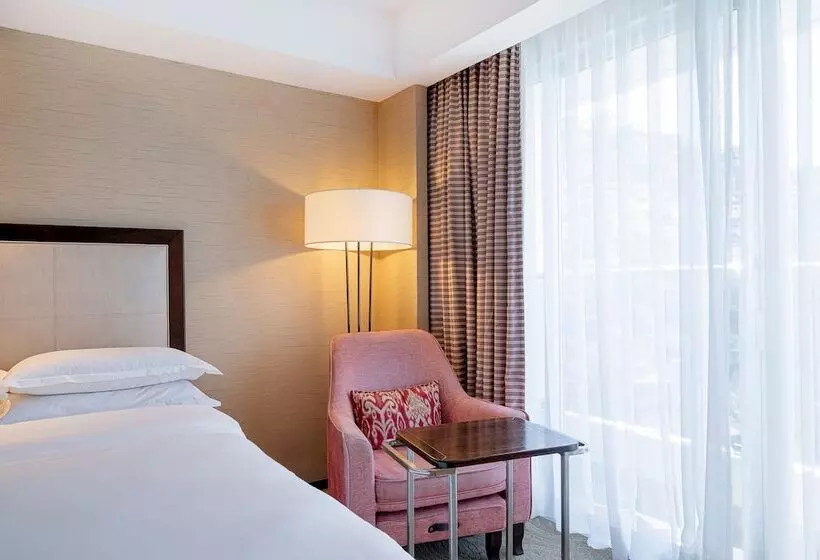 Standard Room Double Bed Side Sea View, Sheraton Grand Rio Hotel & Resort
