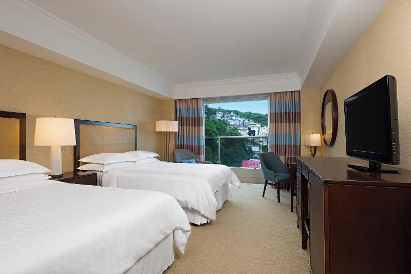 اتاق کلاب, Sheraton Grand Rio Hotel & Resort