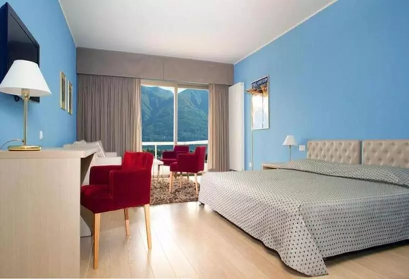 اتاق لوکس با چشم‌انداز دریاچه, Ascona