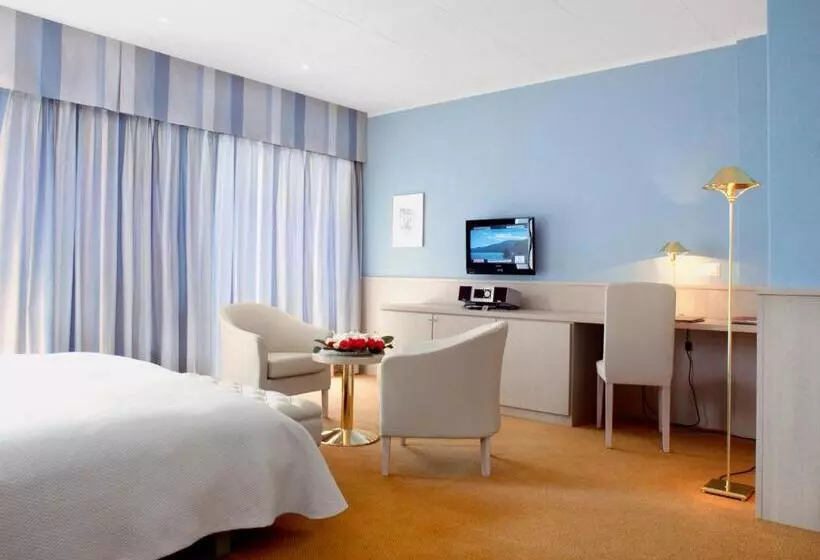 اتاق استاندارد با بالکن, Ascona