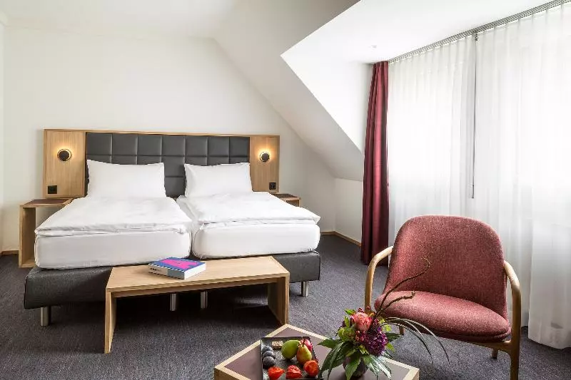 Habitació Premium, Basel  Urbane Tradition Und Moderne