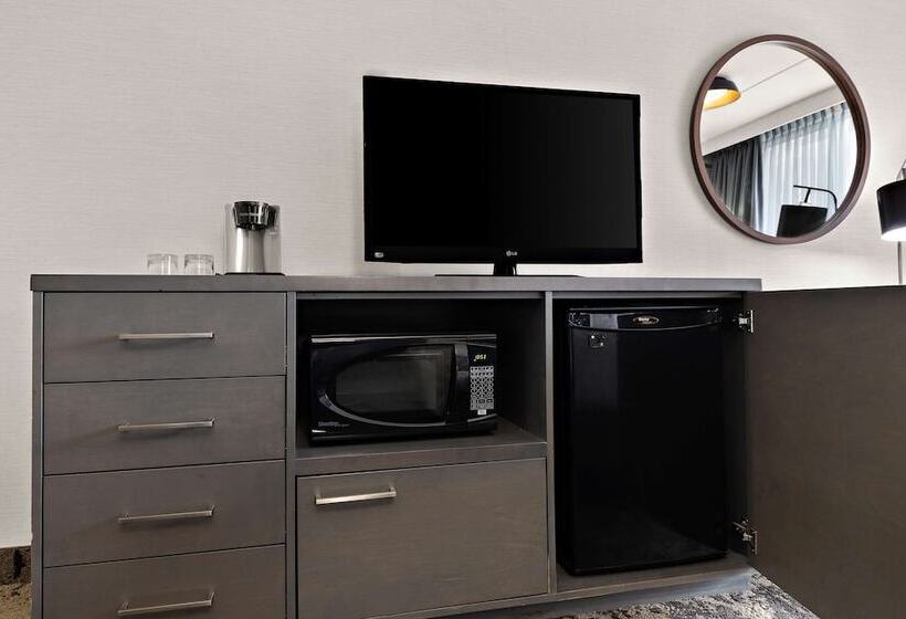 Номер Стандарт 2 Двуспальные Кровати, Best Western Parkway Hotel Toronto North