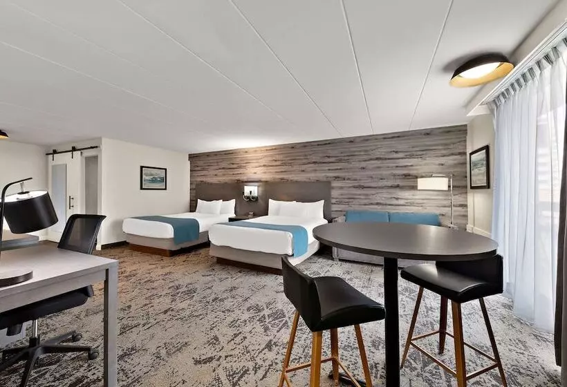 バルコニー付スイート, Best Western Parkway Hotel Toronto North