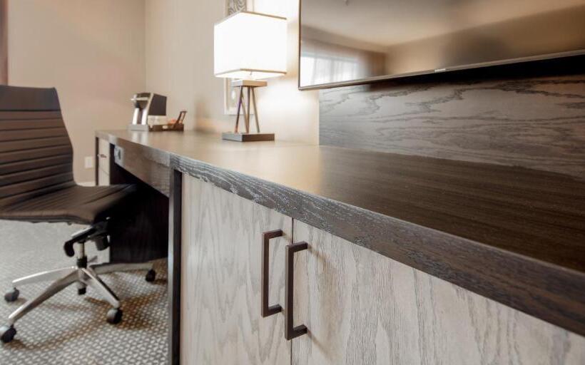 이그제큐티브 룸, Crowne Plaza Hotel Moncton Downtown, An Ihg