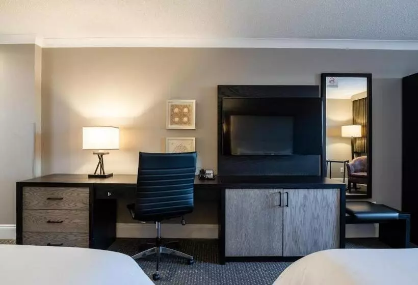 اتاق استاندارد, Crowne Plaza Hotel Moncton Downtown, An Ihg