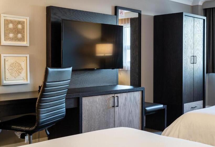Номер Стандарт, Crowne Plaza Hotel Moncton Downtown, An Ihg