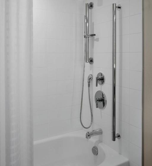 חדר סטנדרט, Delta Hotels By Marriott Saskatoon Downtown