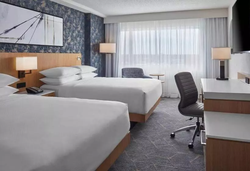スタンダードルーム, Delta Hotels By Marriott Saskatoon Downtown